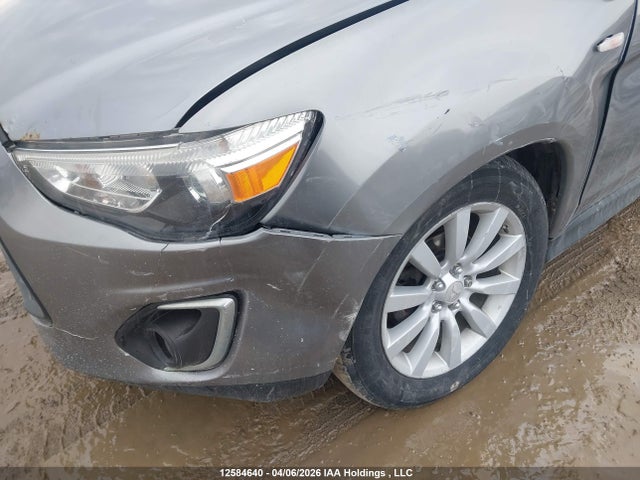 4A4AJ3AU0EE601559 Mitsubishi RVR SE