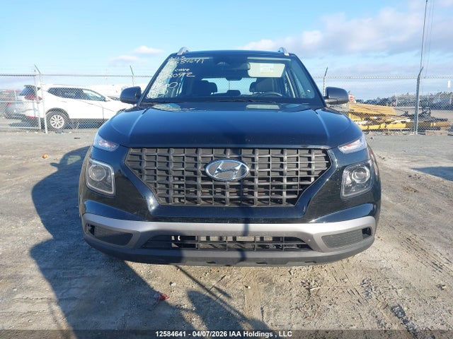 KMHRC8A34SU380912 Hyundai Venue Sel/limited