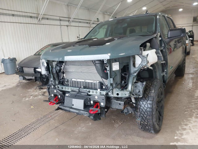 Продажа на аукционе авто 2025 Chevrolet Silverado 1500 4wd Lt Trail Boss, vin: 3GCUKFE89SG375493, номер лота: 12584643