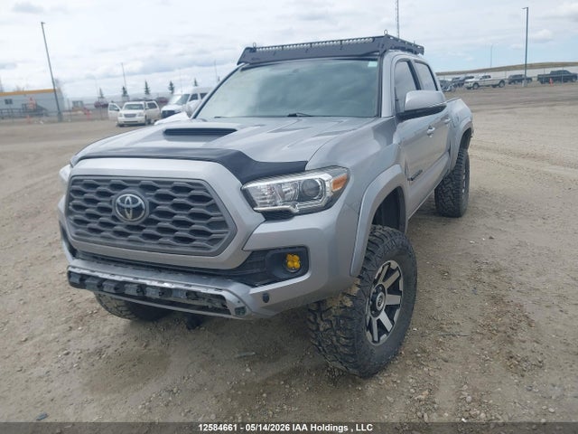 5TFCZ5AN8HX070603 Toyota Tacoma Dbl Cab/sr/trdspt/or/pro