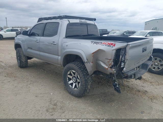 5TFCZ5AN8HX070603 Toyota Tacoma Dbl Cab/sr/trdspt/or/pro