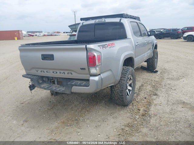 5TFCZ5AN8HX070603 Toyota Tacoma Dbl Cab/sr/trdspt/or/pro