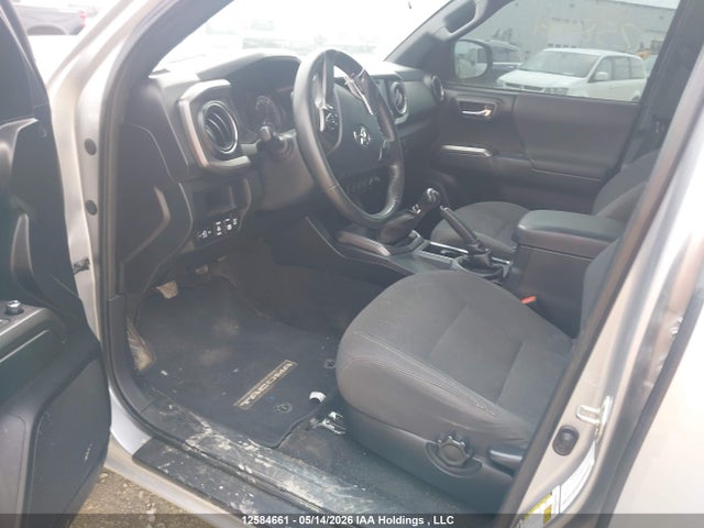 5TFCZ5AN8HX070603 Toyota Tacoma Dbl Cab/sr/trdspt/or/pro