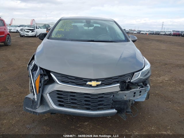 2018 Chevrolet Cruze Lt მანქანა იყიდება აუქციონზე, vin: 1G1BE5SM0J7154359, აუქციონის ნომერი: 12584671