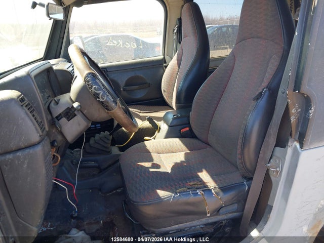 2000 Jeep Tj Sport მანქანა იყიდება აუქციონზე, vin: 1J4FA49S4YP776311, აუქციონის ნომერი: 12584680