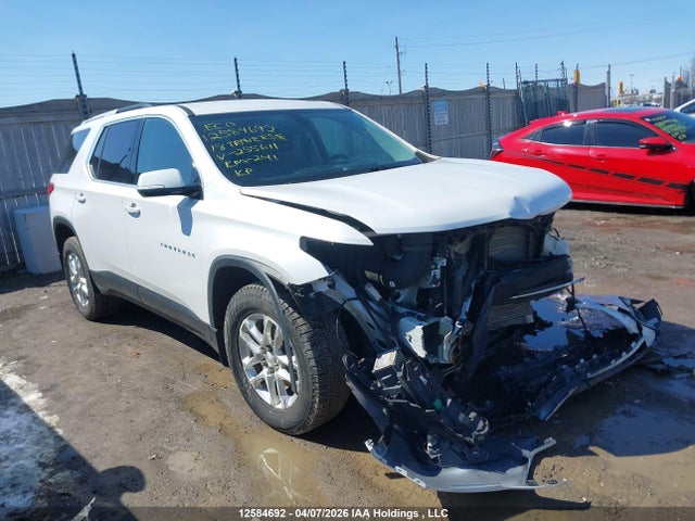 1GNEVGKW2JJ255611 Chevrolet Traverse Lt Cloth