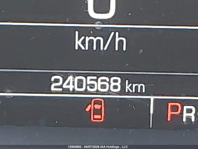 1GNEVGKW2JJ255611 Chevrolet Traverse Lt Cloth