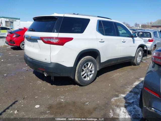 1GNEVGKW2JJ255611 Chevrolet Traverse Lt Cloth