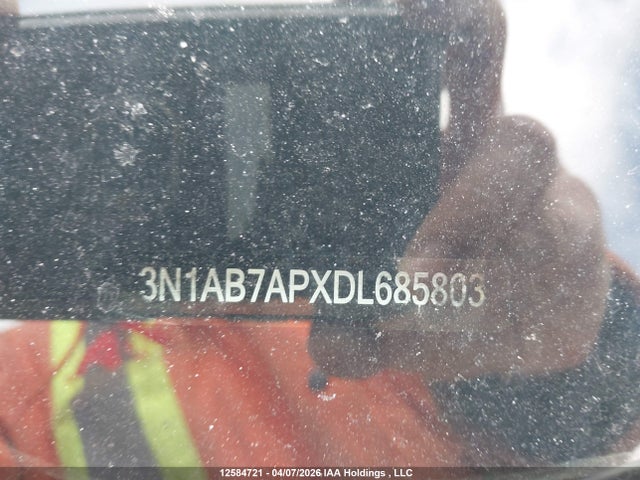 2013 Nissan Sentra Sr მანქანა იყიდება აუქციონზე, vin: 3N1AB7APXDL685803, აუქციონის ნომერი: 12584721
