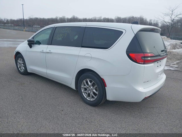 Chrysler Pacifica Touring L 2024 2C4RC1BG2RR107259 Image 3