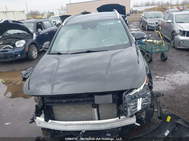Продажа на аукционе авто 2023 Hyundai Santa Fe Calligraphy, vin: 5NMS5DAL1PH529624, номер лота: 12584737