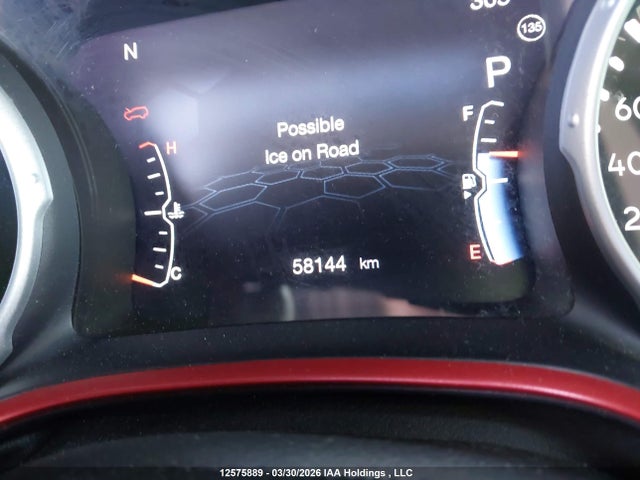 12575889 :رقم المزاد ، 3C4NJDDB4JT479338 vin ، 2018 Jeep Compass Trailhawk مزاد بيع