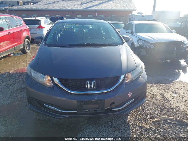Продажа на аукционе авто 2015 Honda Civic Lx, vin: 2HGFB2E56FH003091, номер лота: 12584742