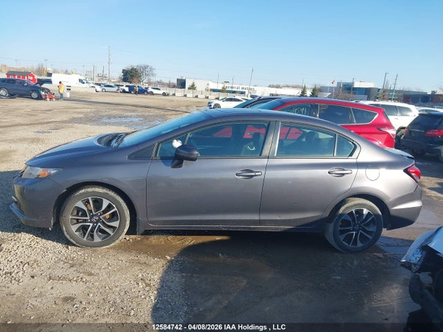 Продажа на аукционе авто 2015 Honda Civic Lx, vin: 2HGFB2E56FH003091, номер лота: 12584742