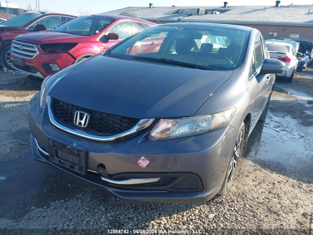 Продажа на аукционе авто 2015 Honda Civic Lx, vin: 2HGFB2E56FH003091, номер лота: 12584742