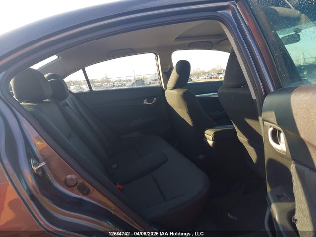 Продажа на аукционе авто 2015 Honda Civic Lx, vin: 2HGFB2E56FH003091, номер лота: 12584742
