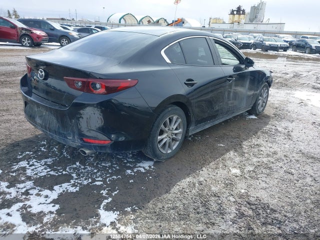 3MZBPAB77NM314394 Mazda Mazda3 Gx