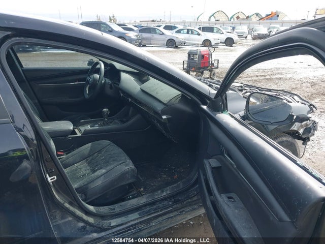 3MZBPAB77NM314394 Mazda Mazda3 Gx