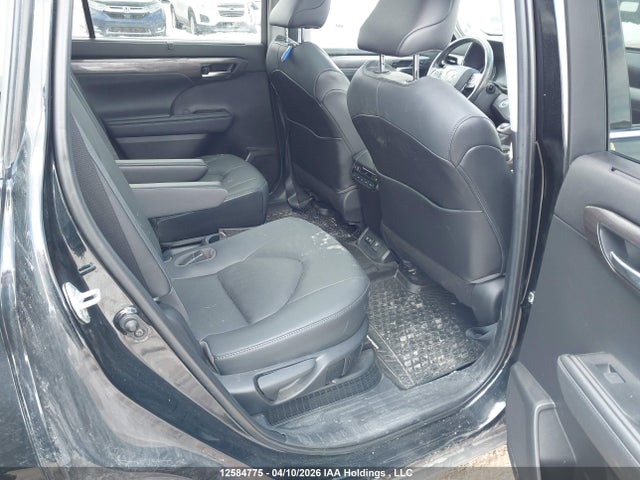 2021 Toyota Highlander Hybrid Limited მანქანა იყიდება აუქციონზე, vin: 5TDEBRCH7MS054551, აუქციონის ნომერი: 12584775