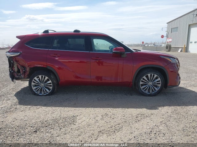2020 Toyota Highlander Platinum მანქანა იყიდება აუქციონზე, vin: 5TDFZRBH4LS002519, აუქციონის ნომერი: 12584811