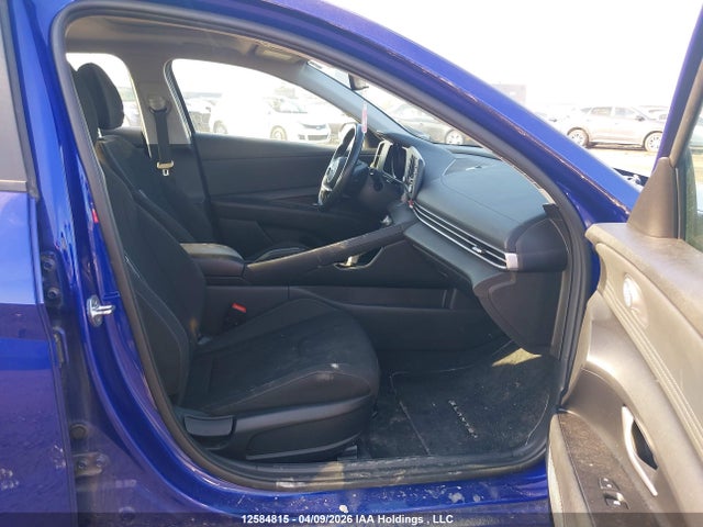 KMHLM4AG1MU070847 Hyundai ELANTRA SEL