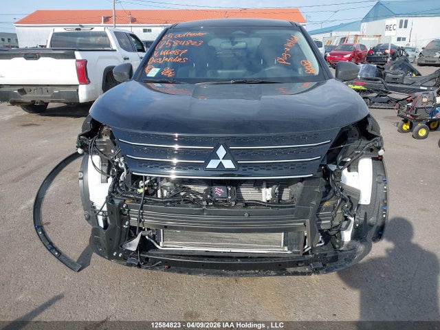 JA4T5UA9XSZ616087 Mitsubishi Outlander Es