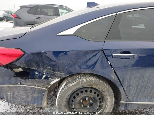 1HGCV1F91JA807442 Honda Accord Touring
