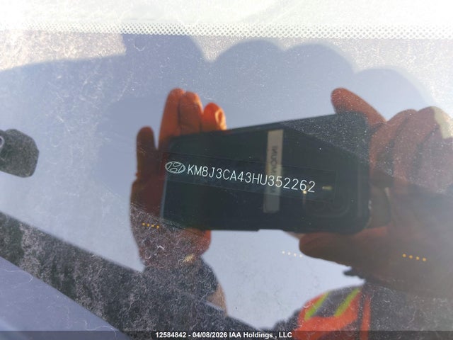 12584842 :رقم المزاد ، KM8J3CA43HU352262 vin ، 2017 Hyundai Tucson Limited/sport And Eco/se مزاد بيع