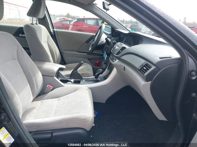Продажа на аукционе авто 2015 Honda Accord Lx, vin: 1HGCR2F36FA803657, номер лота: 12584862