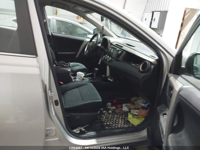 2015 Toyota Rav4 Le მანქანა იყიდება აუქციონზე, vin: 2T3BFREV3FW364899, აუქციონის ნომერი: 12584867