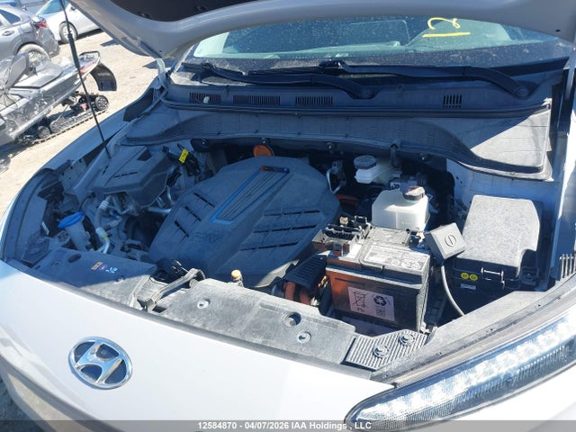 KM8K23AG0PU160037 Hyundai Kona Electric Preferred With Two-tone Roof