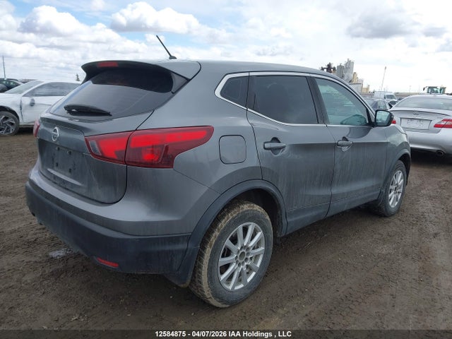 2017 Nissan Qashqai მანქანა იყიდება აუქციონზე, vin: JN1BJ1CP3HW012918, აუქციონის ნომერი: 12584875