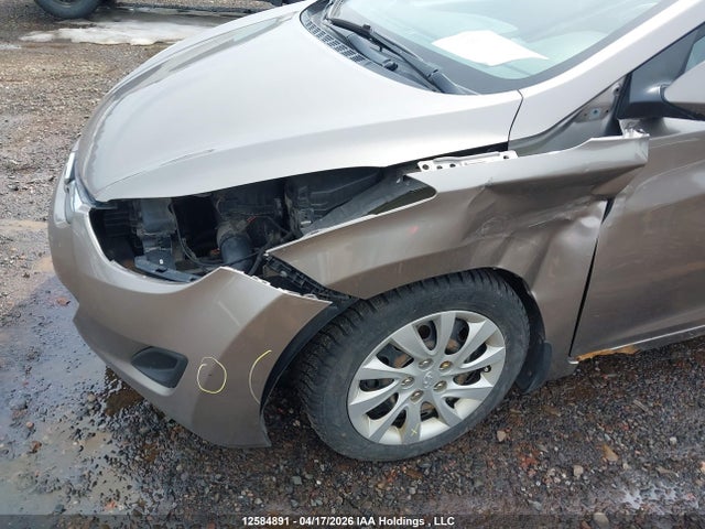 2013 Hyundai Elantra Gl მანქანა იყიდება აუქციონზე, vin: 5NPDH4AE2DH222382, აუქციონის ნომერი: 12584891