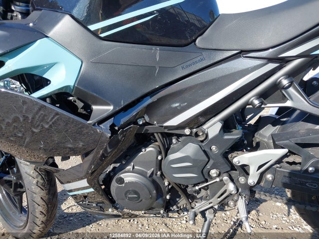 JKAEXKG18LDA81741 Kawasaki EX400