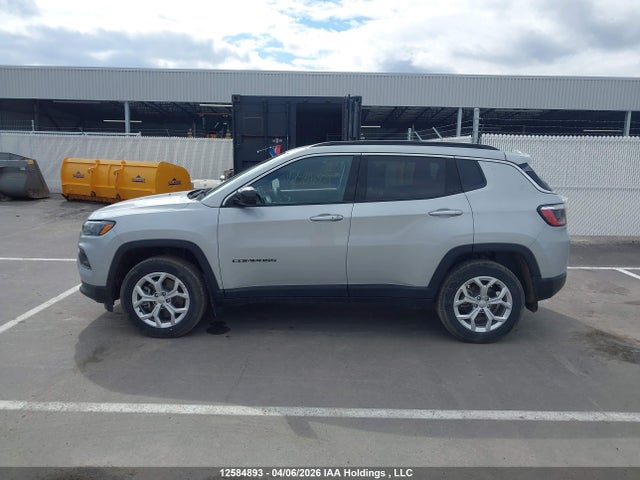 12584893 :رقم المزاد ، 3C4NJDBN1RT139508 vin ، 2024 Jeep Compass Latitude مزاد بيع