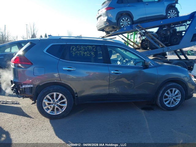 5N1AT2MV8JC799423 Nissan Rogue Sv/sl