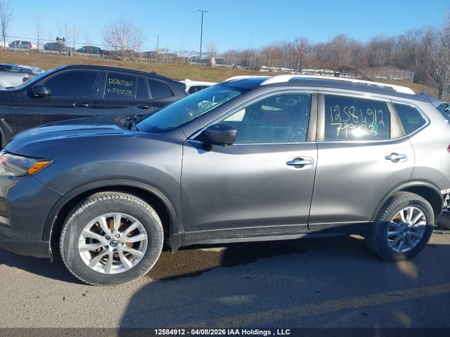5N1AT2MV8JC799423 Nissan Rogue Sv/sl