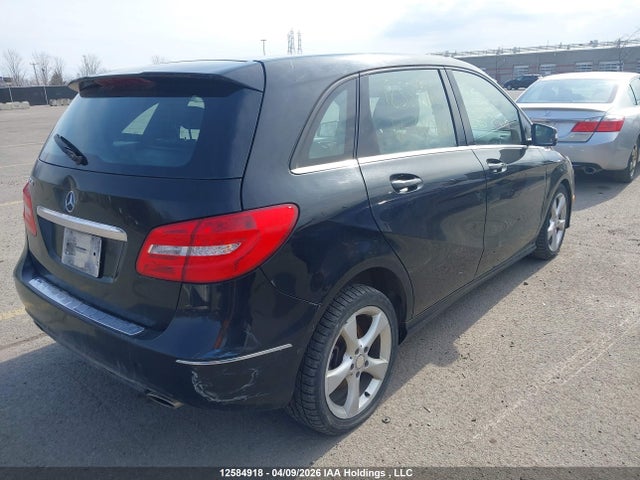 12584918 :رقم المزاد ، WDDMH4EB5EJ180661 vin ، 2014 Mercedes-benz B 250 Sports Tourer مزاد بيع