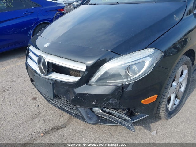 12584918 :رقم المزاد ، WDDMH4EB5EJ180661 vin ، 2014 Mercedes-benz B 250 Sports Tourer مزاد بيع