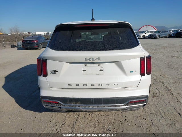 KNDRGDLG3N5088216 KIA SORENTO S