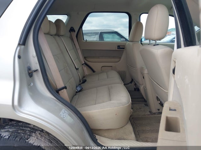 Продажа на аукционе авто 2011 Ford Escape Xlt, vin: 1FMCU0DG9BKA40315, номер лота: 12584938