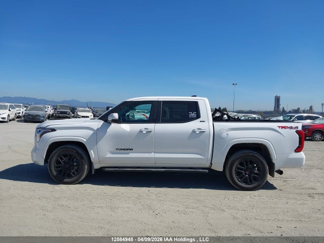 2024 Toyota Tundra Crewmax Sr/crewmax Sr5 მანქანა იყიდება აუქციონზე, vin: 5TFLA5DB7RX147956, აუქციონის ნომერი: 12584948