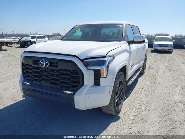 2024 Toyota Tundra Crewmax Sr/crewmax Sr5 მანქანა იყიდება აუქციონზე, vin: 5TFLA5DB7RX147956, აუქციონის ნომერი: 12584948