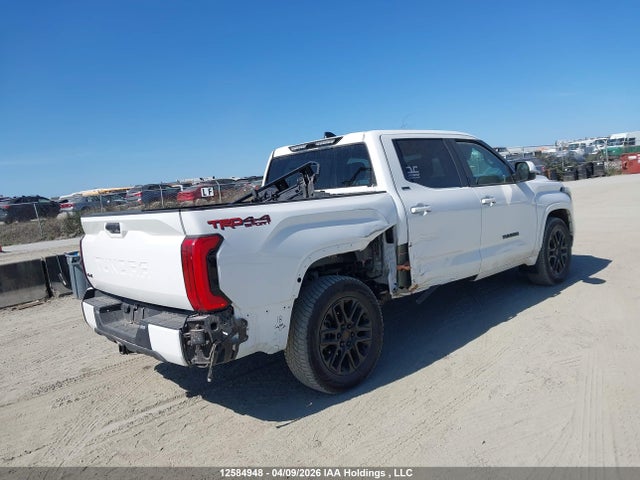 2024 Toyota Tundra Crewmax Sr/crewmax Sr5 მანქანა იყიდება აუქციონზე, vin: 5TFLA5DB7RX147956, აუქციონის ნომერი: 12584948