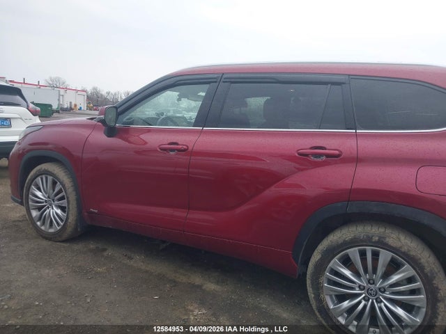 2023 Toyota Highlander Hybrid Hybrid მანქანა იყიდება აუქციონზე, vin: 5TDEBRCH3PS121408, აუქციონის ნომერი: 12584953