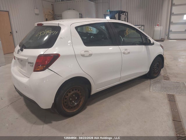 2017 Toyota Yaris Le მანქანა იყიდება აუქციონზე, vin: VNKKTUD31HA075069, აუქციონის ნომერი: 12584954