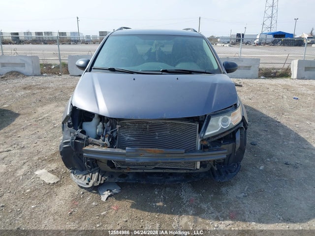 2014 Honda Odyssey Se მანქანა იყიდება აუქციონზე, vin: 5FNRL5H32EB509347, აუქციონის ნომერი: 12584986