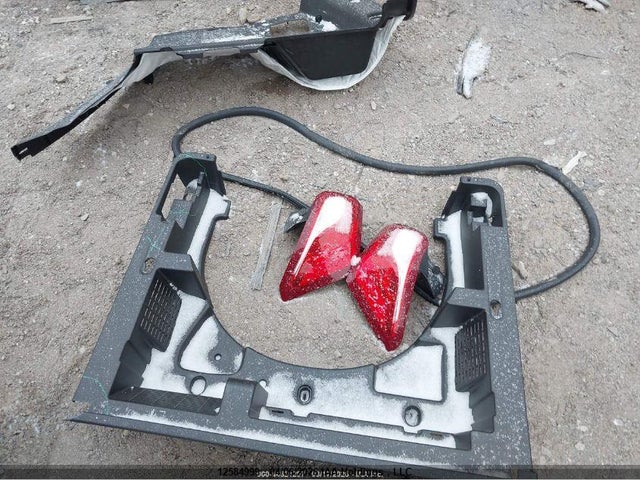2GNAXVEX0L6237013 Chevrolet EQUINOX LT