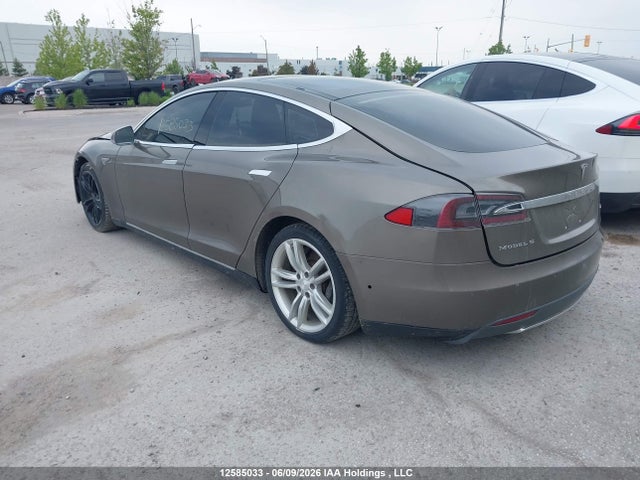 Tesla Model S 70d/85d/p85d 2015 5YJSA1E21FF106621 Image 3