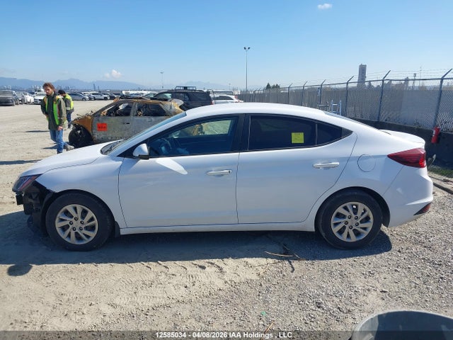 Продаж на аукціоні авто 2019 Hyundai Elantra Se, vin: KMHD74LF8KU737586, номер лоту: 12585034